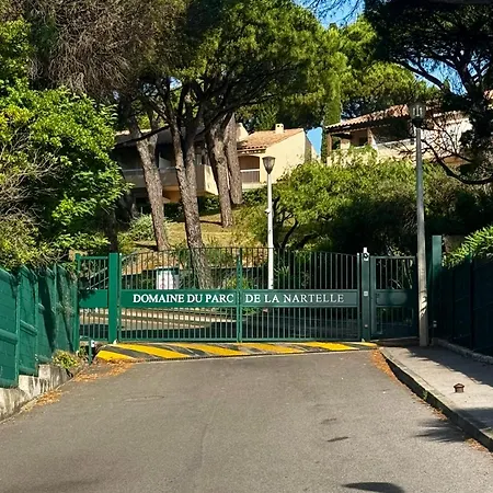 Apartmán Vue Panoramique, Acces Plage, Piscine Sainte-Maxime