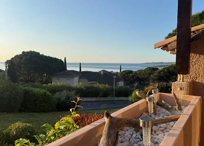Vue Panoramique, Acces Plage, Piscine Daire Sainte-Maxime